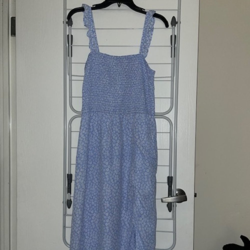 Abercrombie & Fitch light blue floral ditsy print midi length dress - Size L